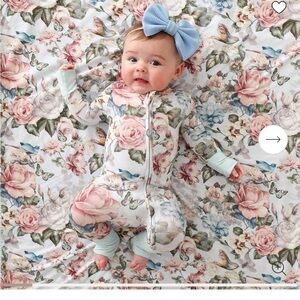 NWT Posh Peanut Onesie (no Bow)